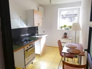 Sopot Centrum | 50,3 m² | 2 pokoje | jasna kuchnia | balkon | parking